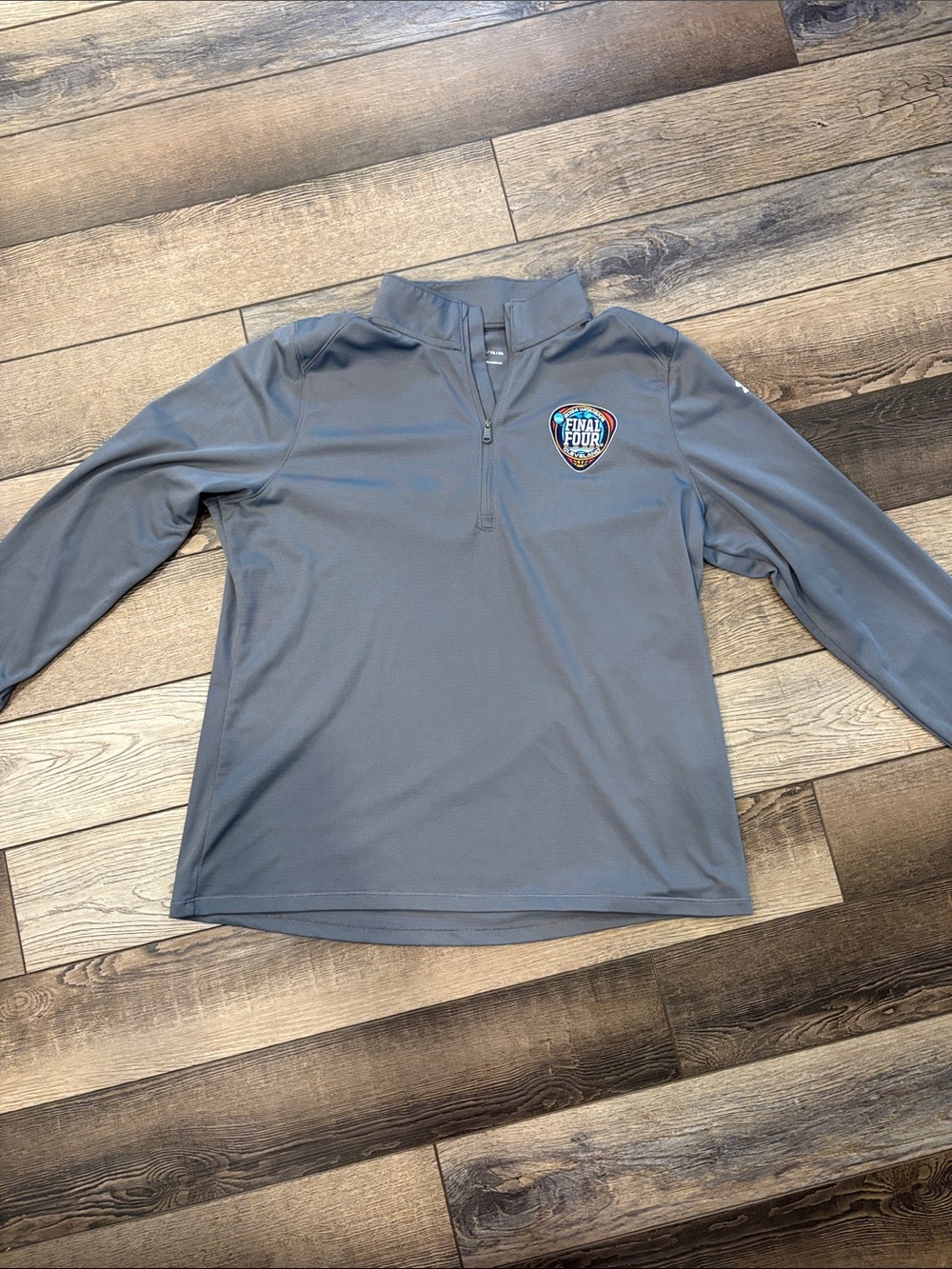 Under Armour Gray Lightweight Quarter-Zip Pullover w/ 2024 Women’s Final 4 logo